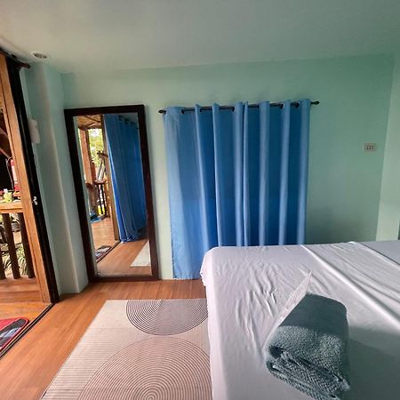 Islahazul Hostel General Luna  Buitenkant foto