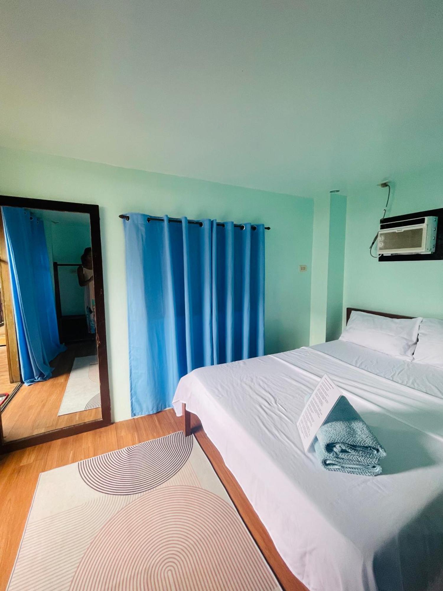 Islahazul Hostel General Luna  Buitenkant foto